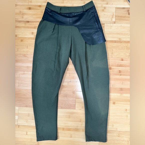 Oblique CreationsNWT Green Pant with Leather zip trouser xsmall
